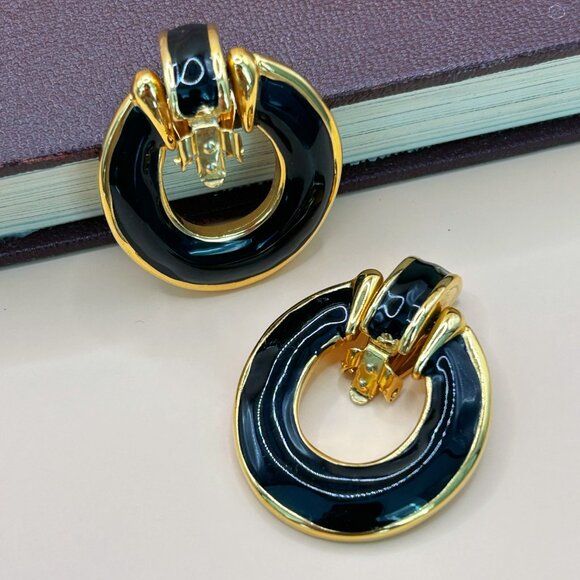 Vintage 1980s Style Statement Clip-On Earrings, Gold Tone with Black Enamel - Picture 8 of 10